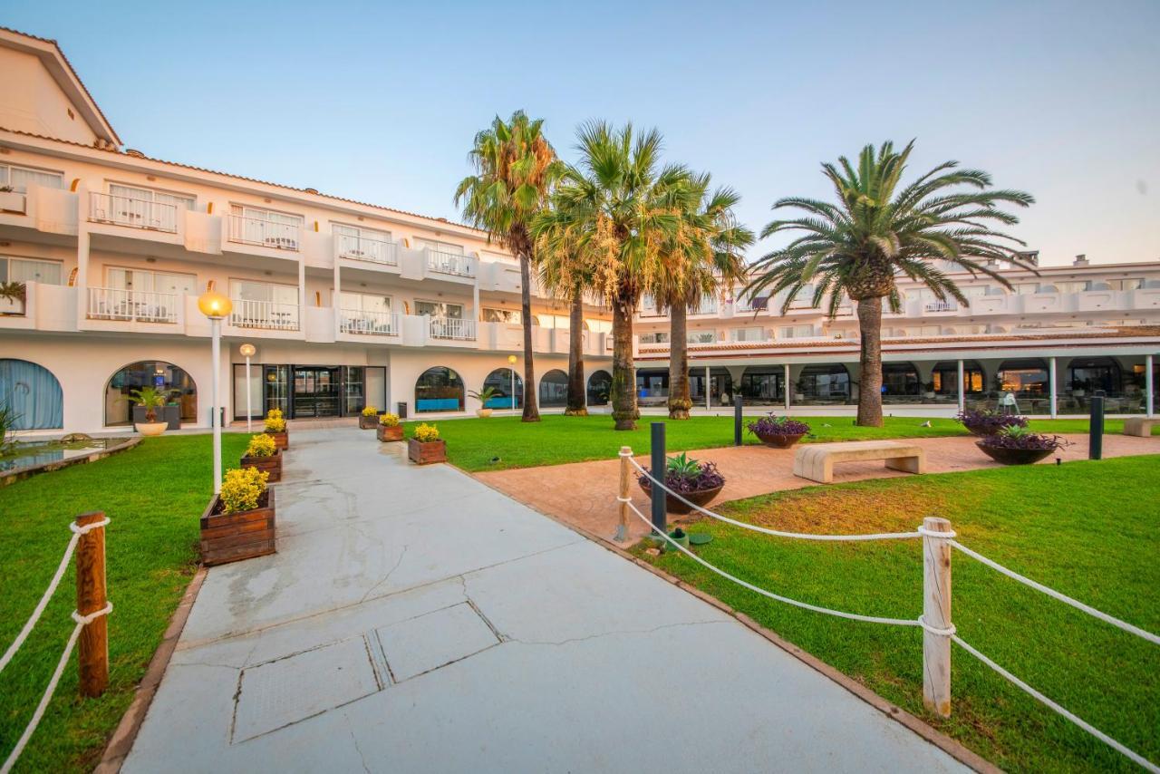 Hotel Blau Punta Reina Cala Mandia  Esterno foto