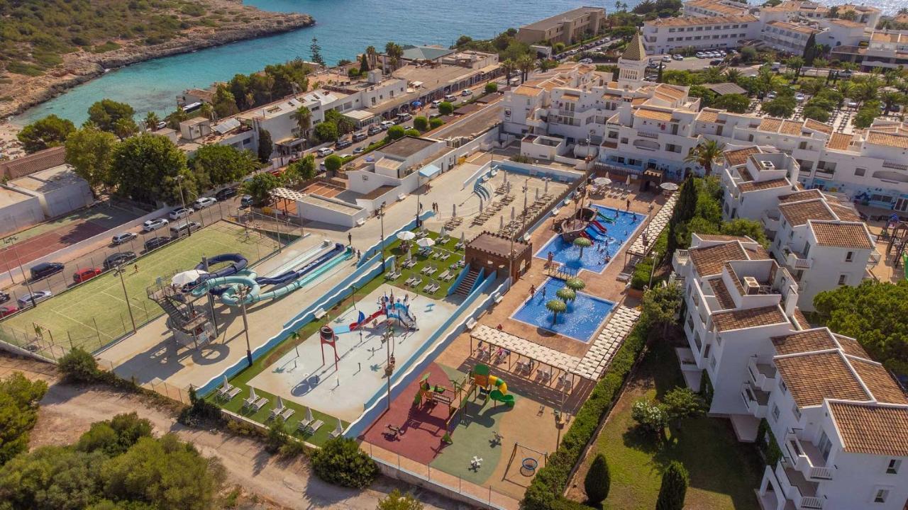 Hotel Blau Punta Reina Cala Mandia  Esterno foto