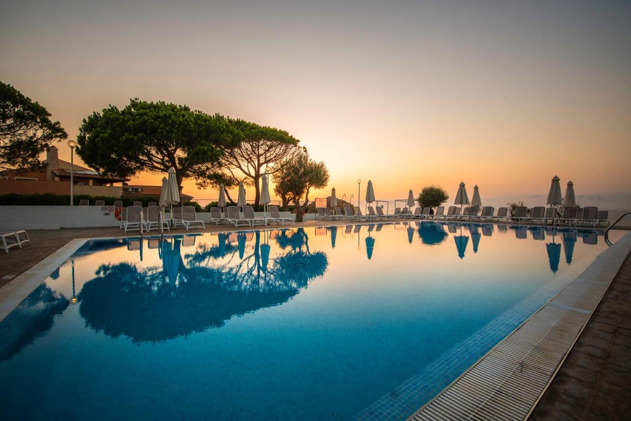 Hotel Blau Punta Reina Cala Mandia  Esterno foto