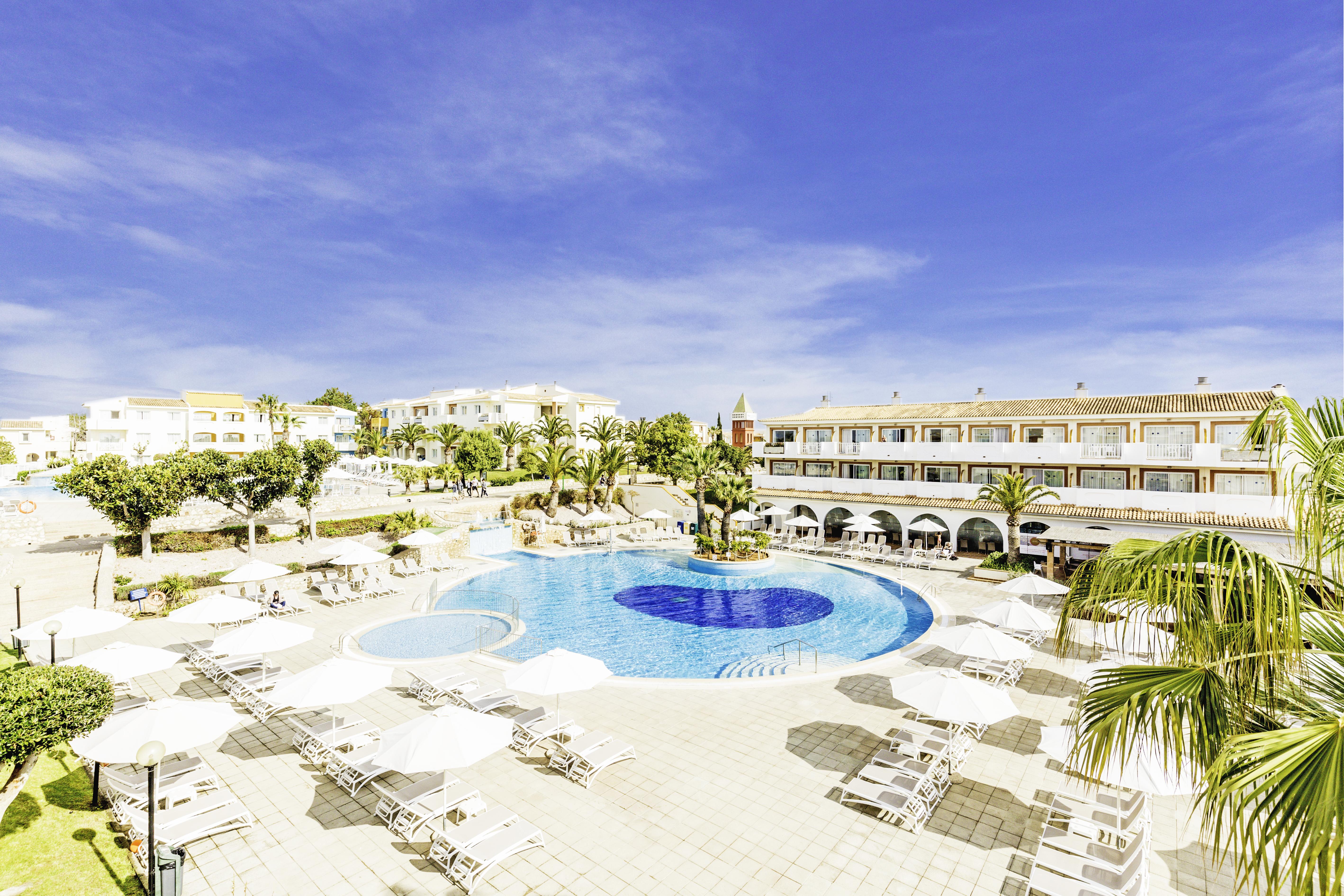 Hotel Blau Punta Reina Cala Mandia  Esterno foto