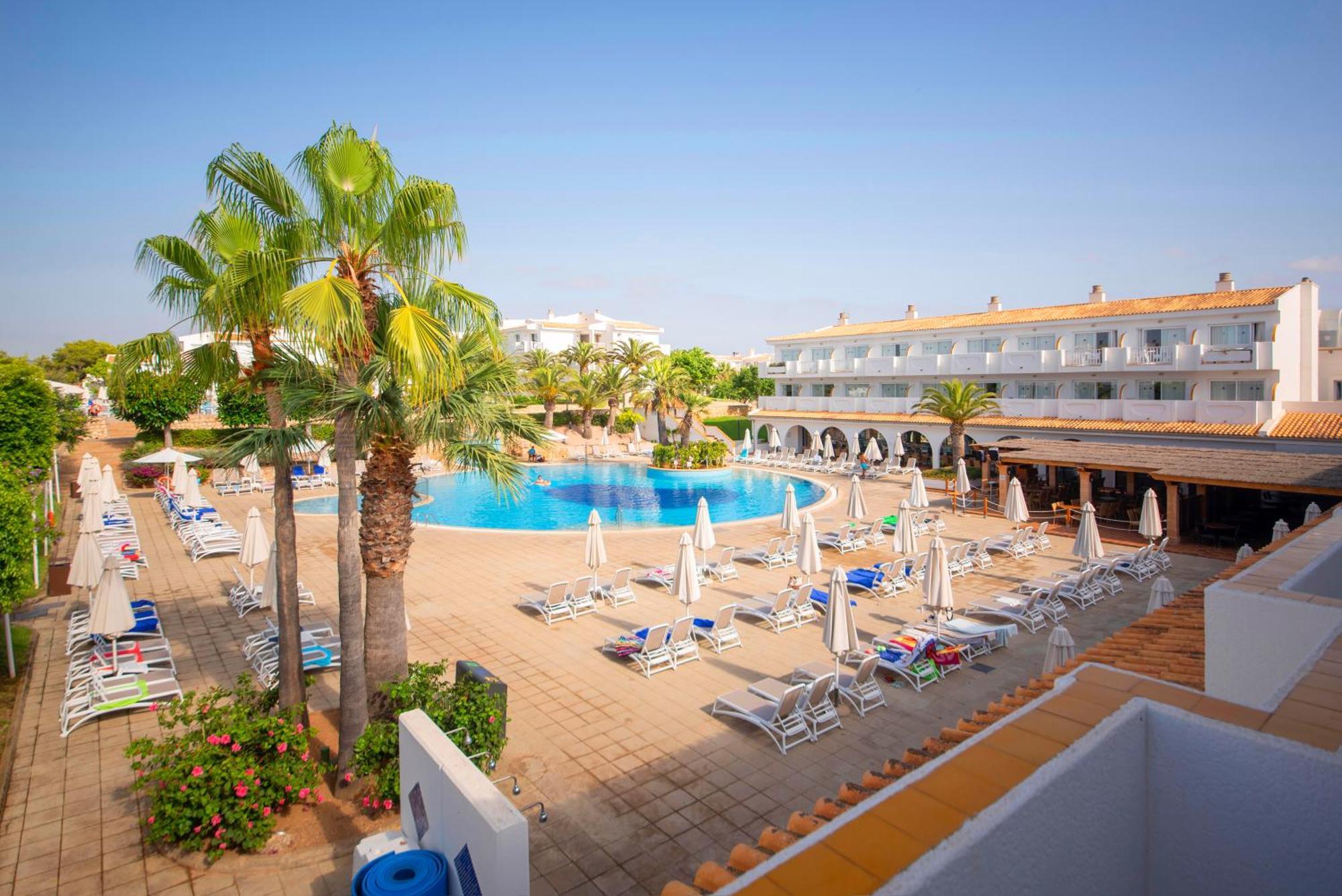 Hotel Blau Punta Reina Cala Mandia  Esterno foto