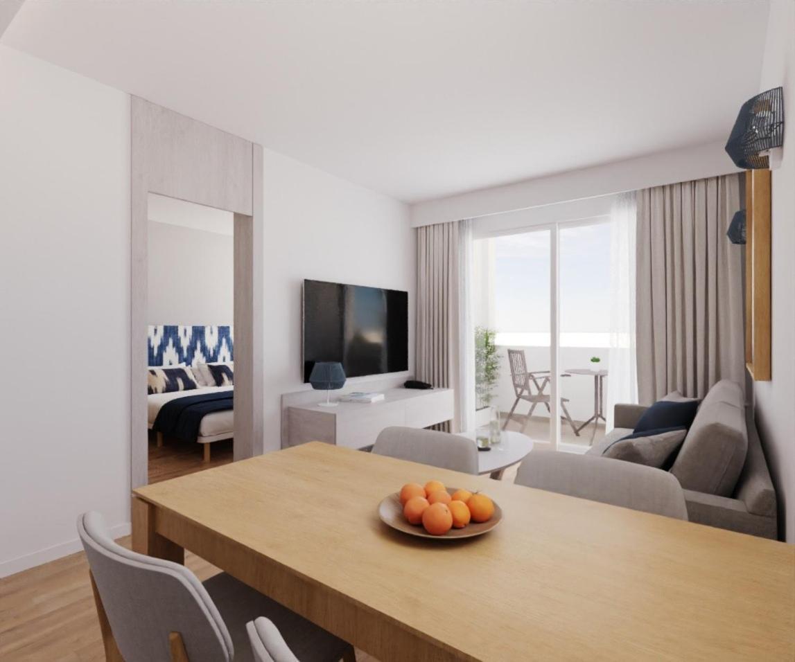 Hotel Blau Punta Reina Cala Mandia  Esterno foto